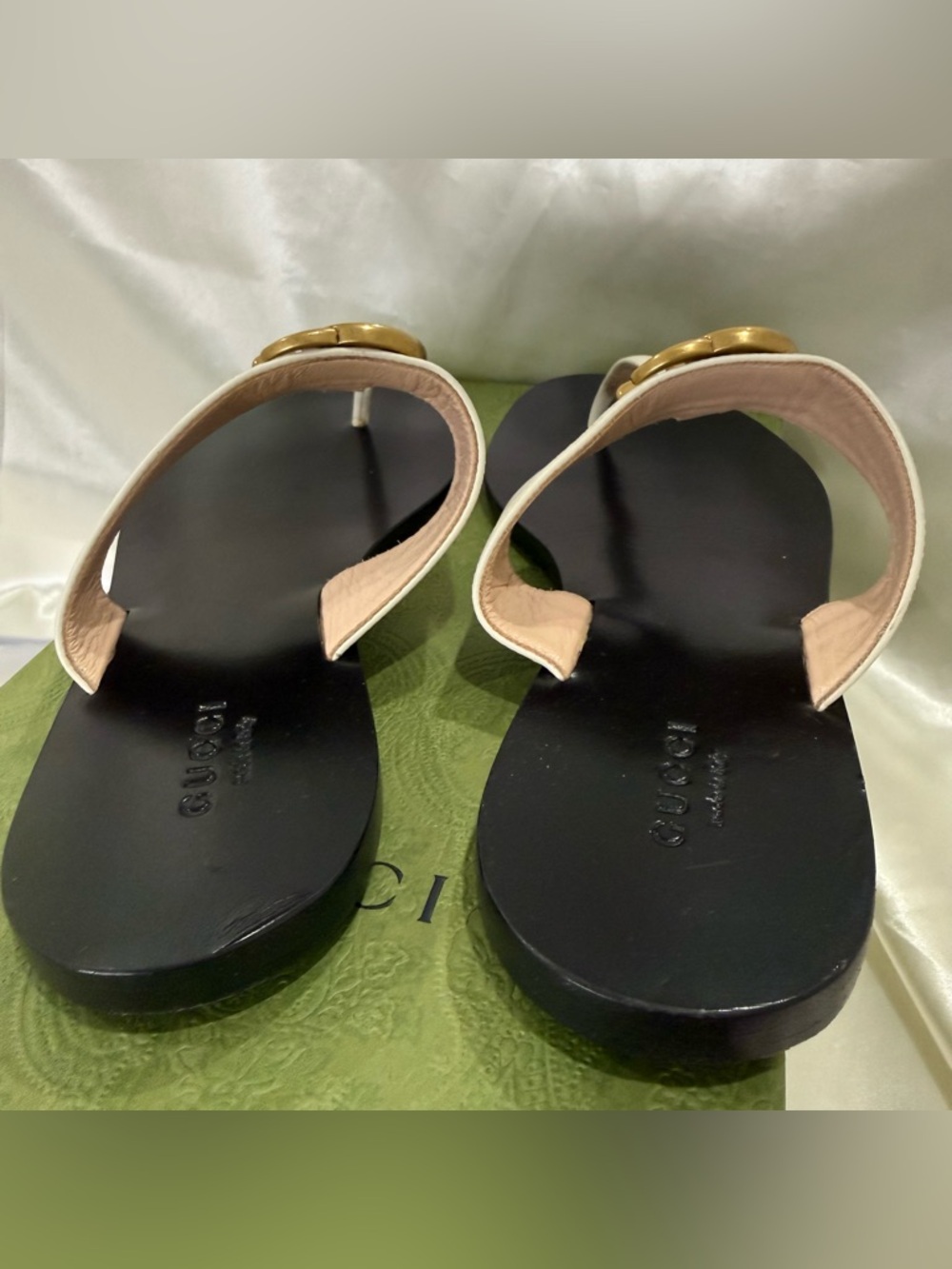 Gucci Lifford Marmont Sandal Flip Flop Size 36/6 White Double G Chic Vacation - Picture 7 of 16